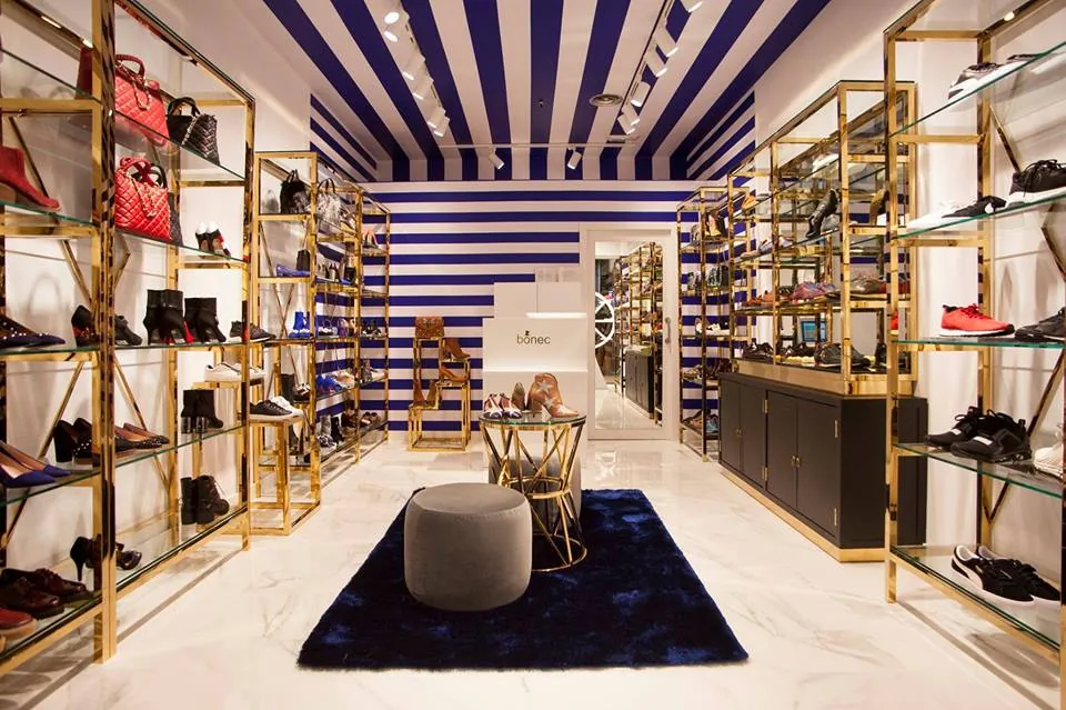 Tienda de calzado Bonec